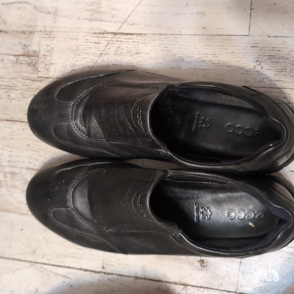 ECCO Black size 9 - Picture 1 of 8